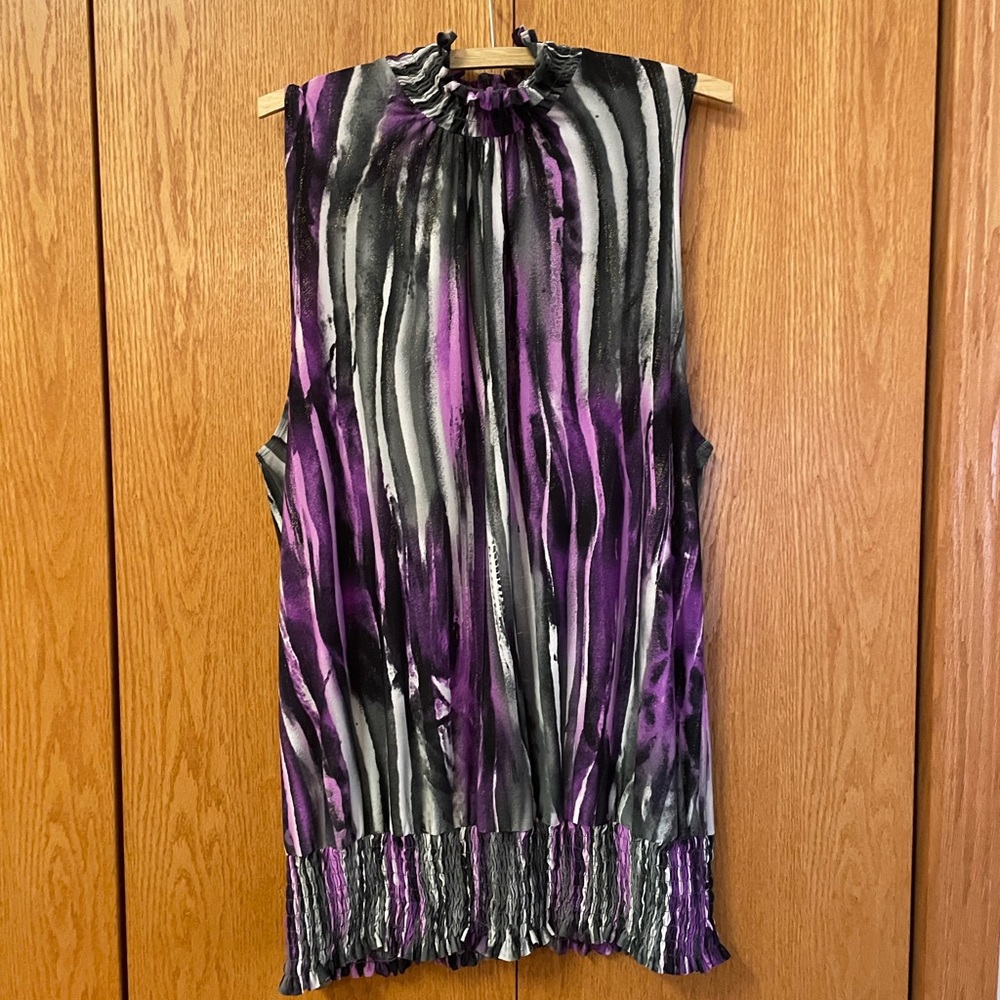 Cato sleeveless blouse with ruffled neck